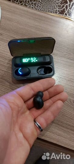 Беспроводные наушники