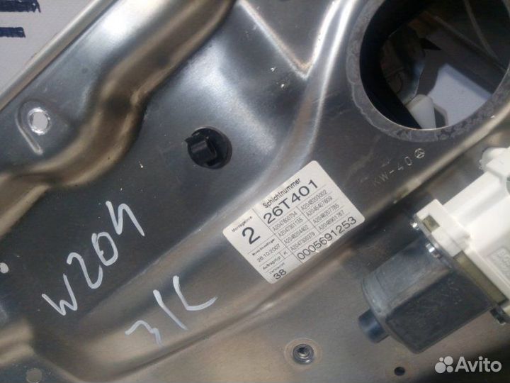 Стеклоподъемник W204