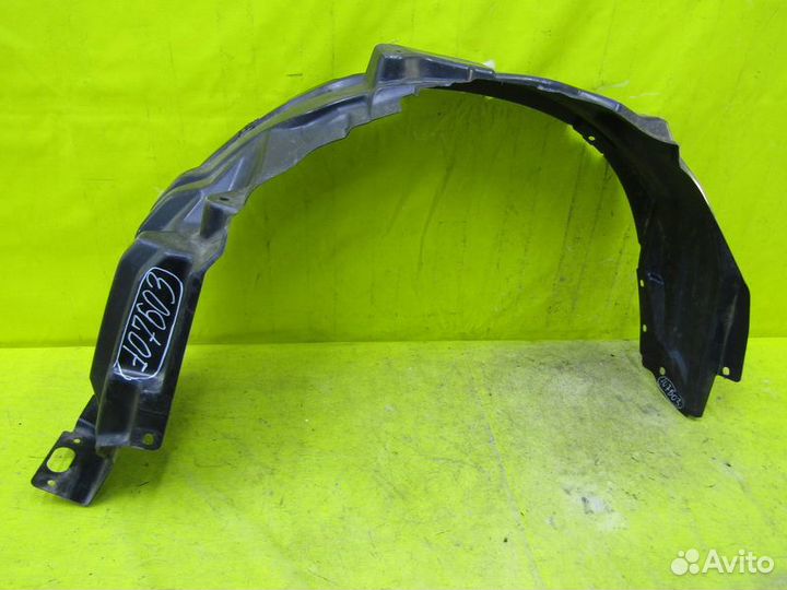 Подкрылок передний Mitsubishi ASX 16г 107603