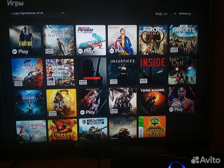 Xbox one s 1tb (2 геймпада,подписка, док-станция)
