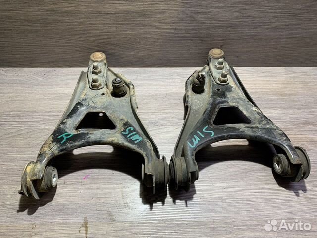 Рычаг Рено Симбол левый правый