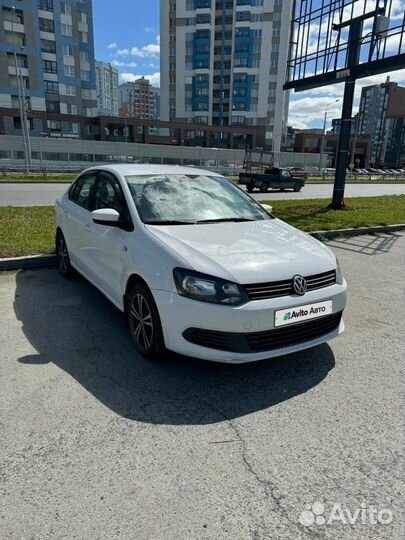 Volkswagen Polo 1.6 AT, 2012, 215 000 км