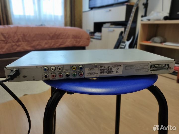 DVD-плеер Philips DVP3126KX/51 с функцией караоке