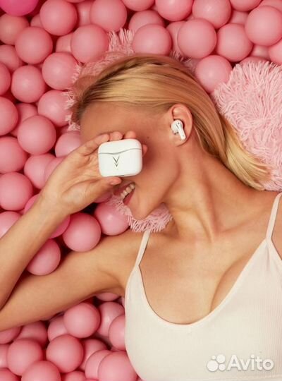 Наушники Accesstyle Tornado Gaming TWS