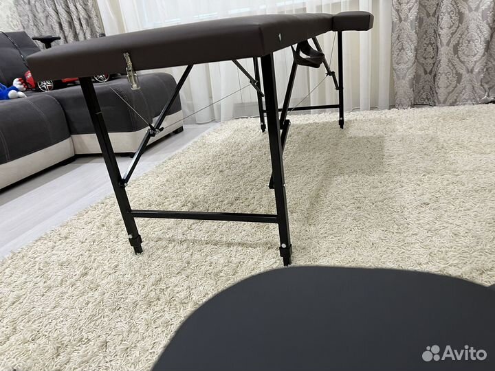 Массажный стол складной с вырезом
