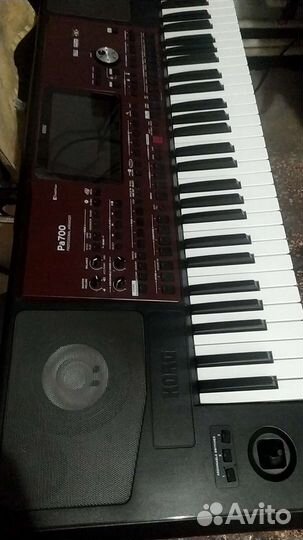 Korg pa 700