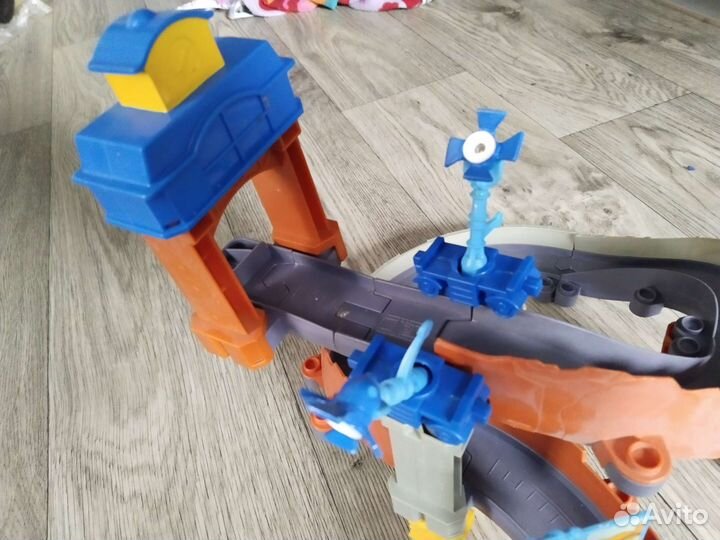 Паровозики чаггингтон с дорогой