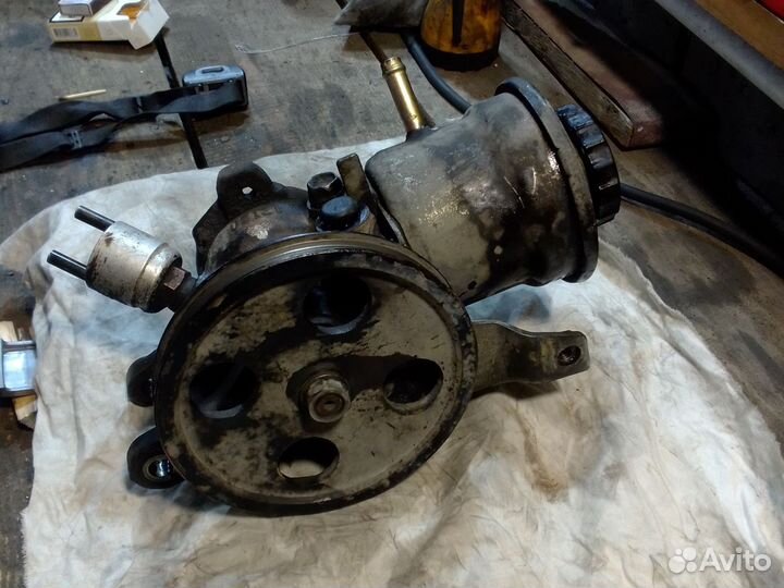 Насос гидроусилителя