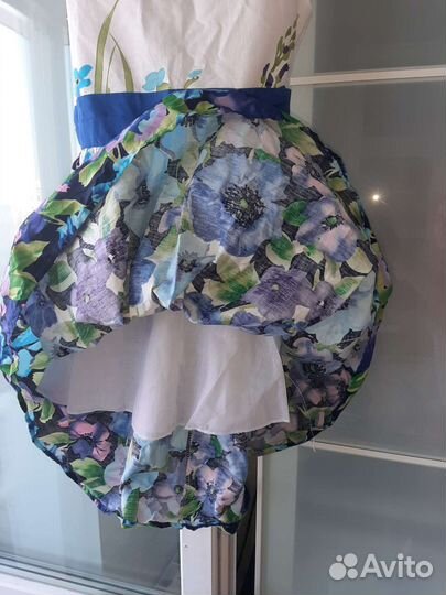 Платье для девочки новое