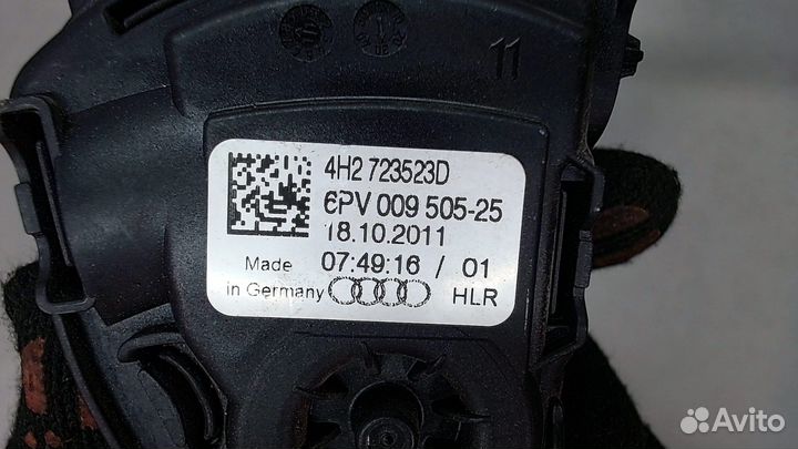 Педаль газа Audi A8 (D4), 2012