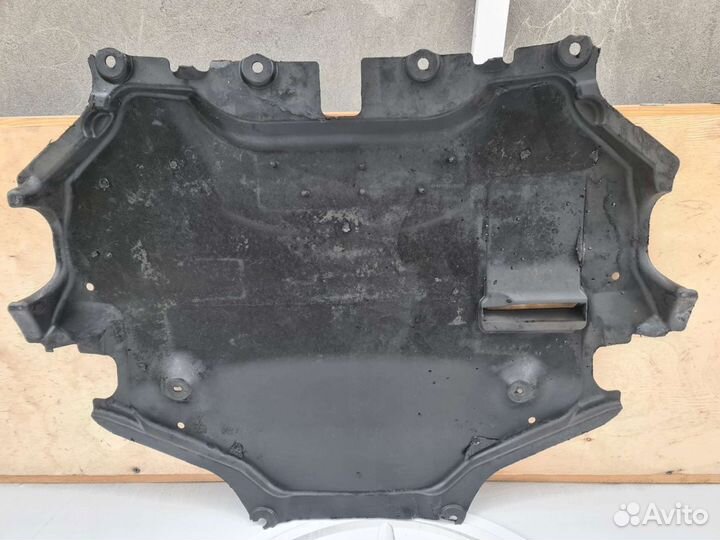 Защита двигателя пластиковая Mercedes GLK204