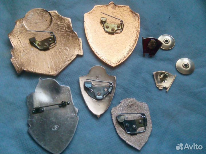 Знаки нагрудные СССР