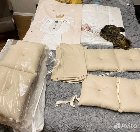 Набор в детскую кроватку