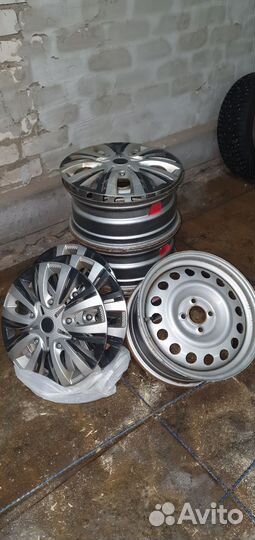 Штампы с колпаками R16 от LADA Vesta