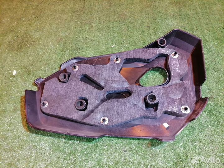 Декоративная крышка двс BM5G-6A949-A Volvo V60 FW