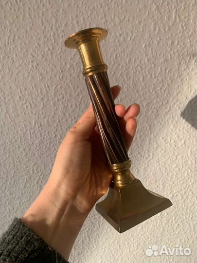 Подсвечник, латунь/дерево. Европа,винтаж