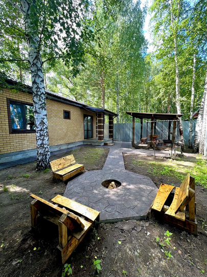 Дом 80 м² на участке 6 сот.