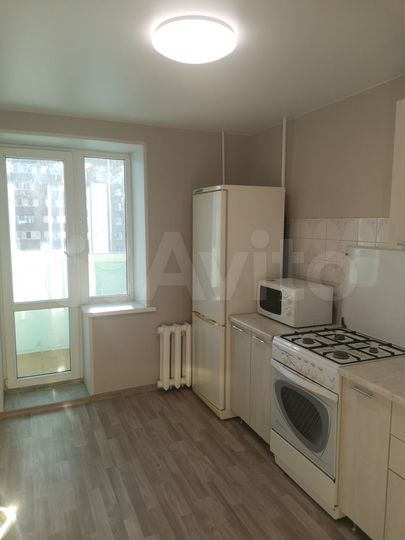 1-к. квартира, 42 м², 6/9 эт.