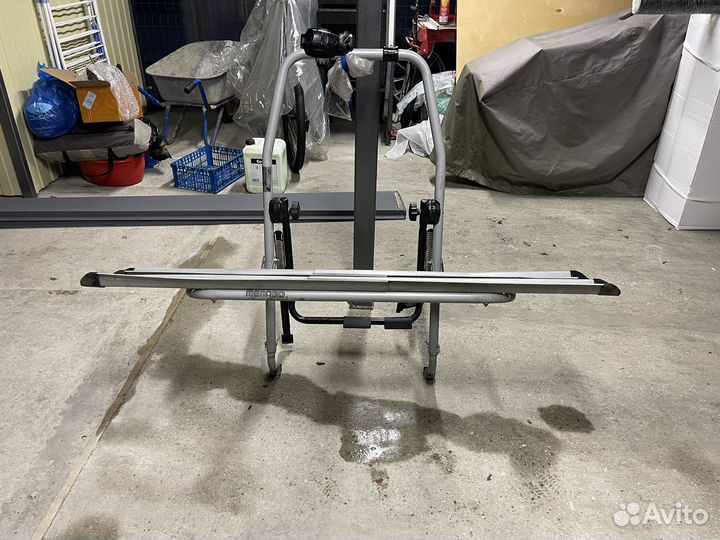 Крепление для велосипеда на машину Menabo Logic