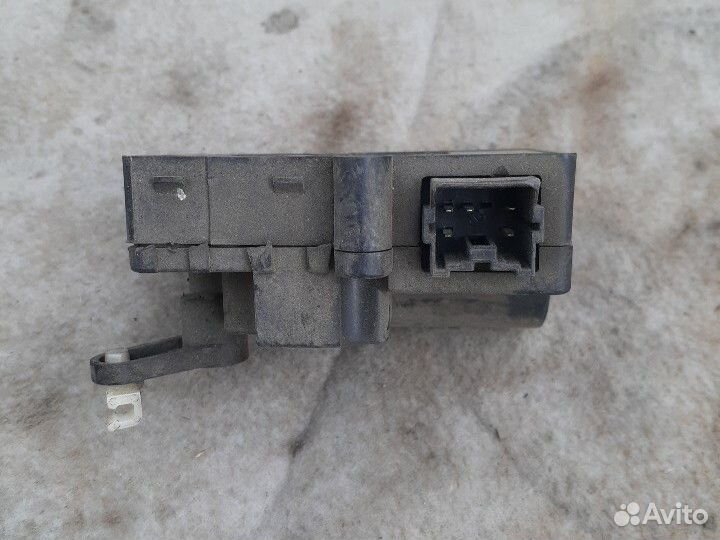 Привод заслонки отопителя Mitsubishi Galant 7