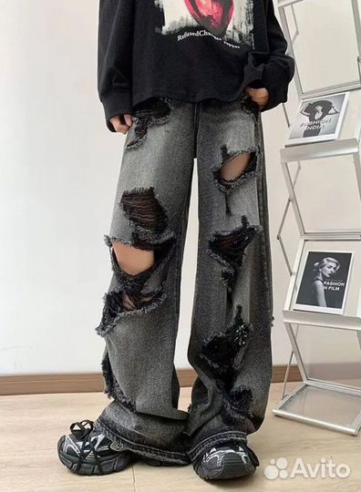 Джинсы distressed balenciaga type black