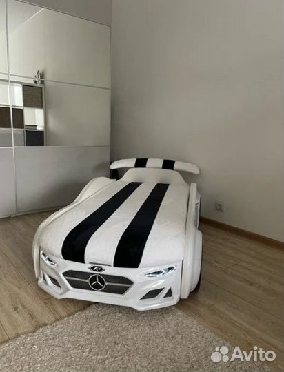 Кровать-машина 1,5м