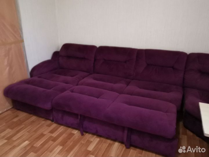 Большой угловой диван бу