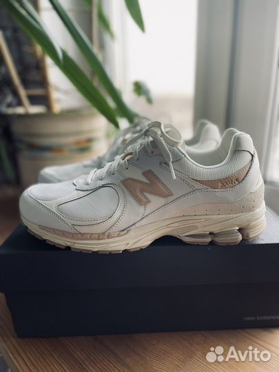 New balance 2002r новые