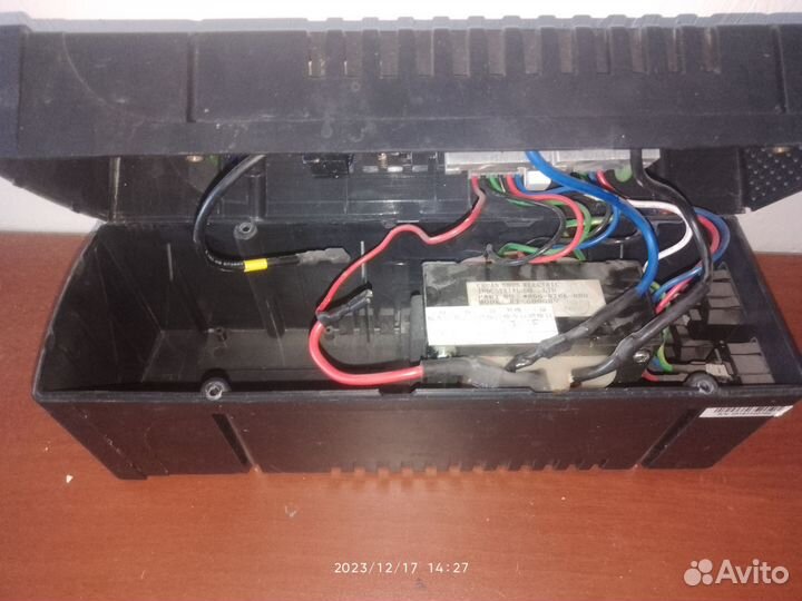 Источник бесперебойного питания 300 вт