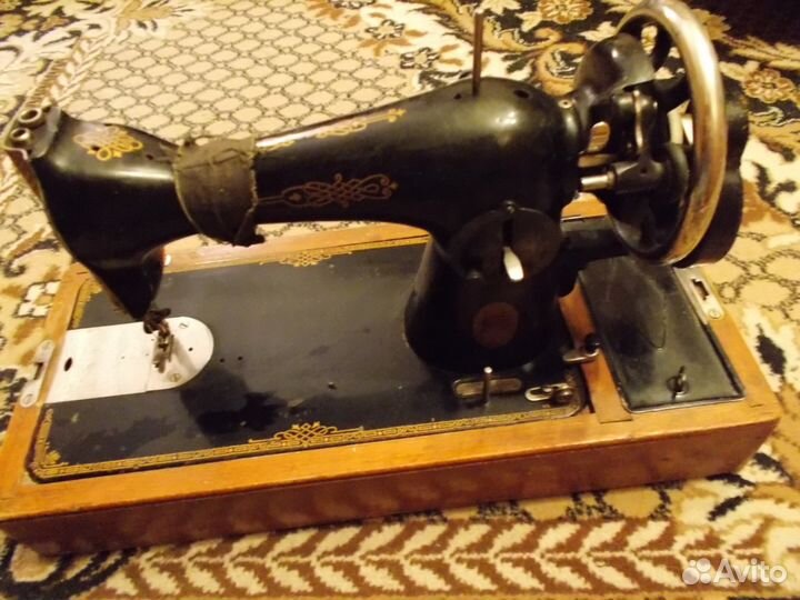 Швейная машинка
