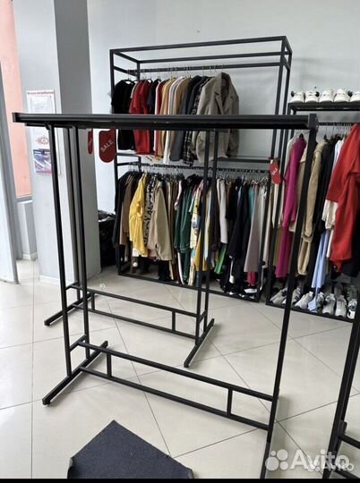 Вещало для одежды двух сторонние. Шкаф