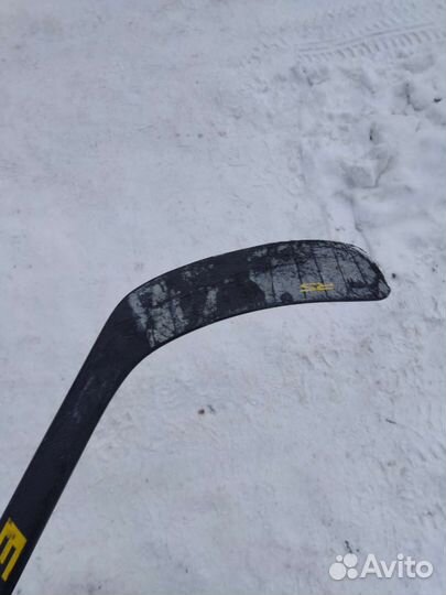 Клюшка хоккейная