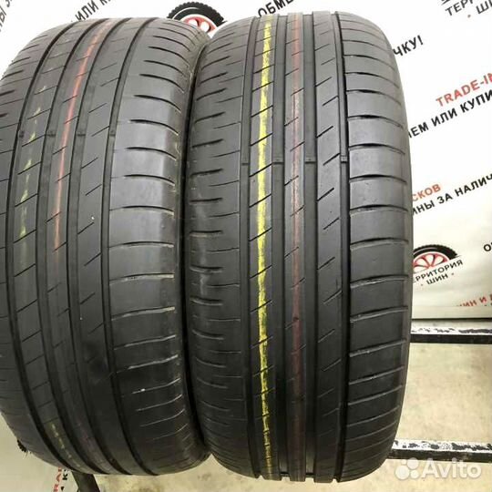 Goodyear EfficientGrip 225/55 R17