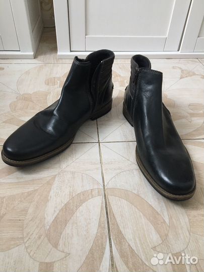 Рабочие новые ботинки. Р-р 45