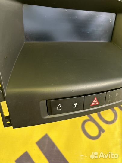 Дисплей информационный на Opel Astra J