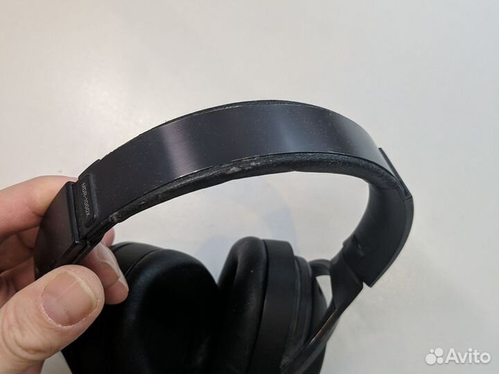 Sony MDR-1000X