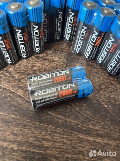 Аккумуляторные батарейки Robiton Ni-MH AA 2850mAh