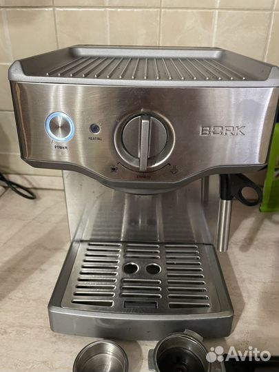 Кофемашина Bork C700