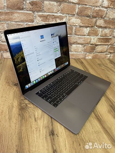 Apple MacBook Pro 15 2019 i9/16/512/560X