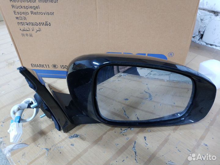 Зеркало правое Nissan Teana J32 08-14