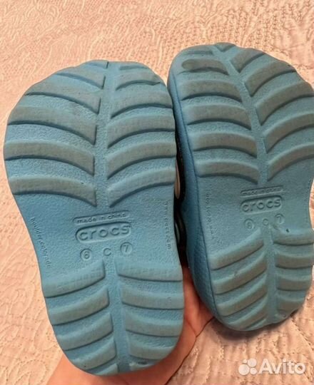 Crocs c6 c7