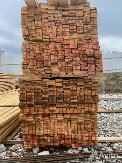 Доска обрезная 40х200х6000. Пиломатериалы