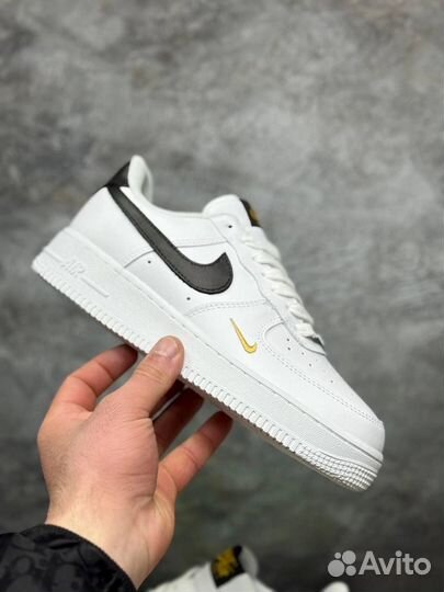 Кроссовки Nike Air Force 1