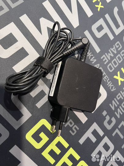 Блок питания Lenovo