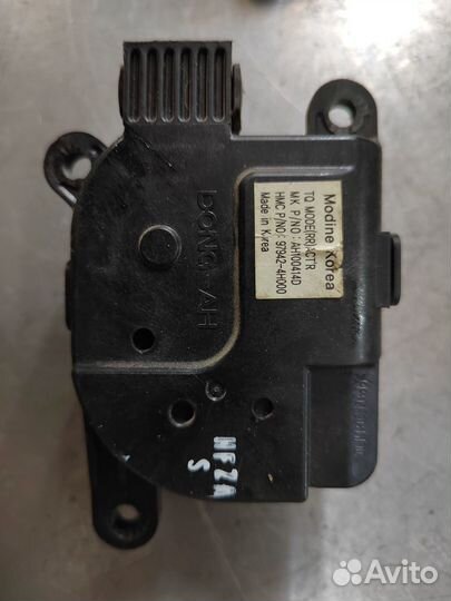 Мотор заслонки печки Hyundai H-1 97942-4H000