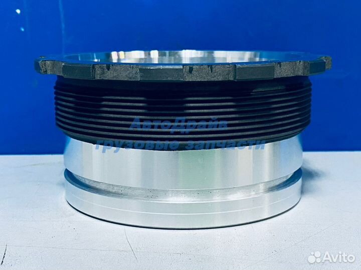 Втулка коробки отбора мощности Ман Тга Ф2000