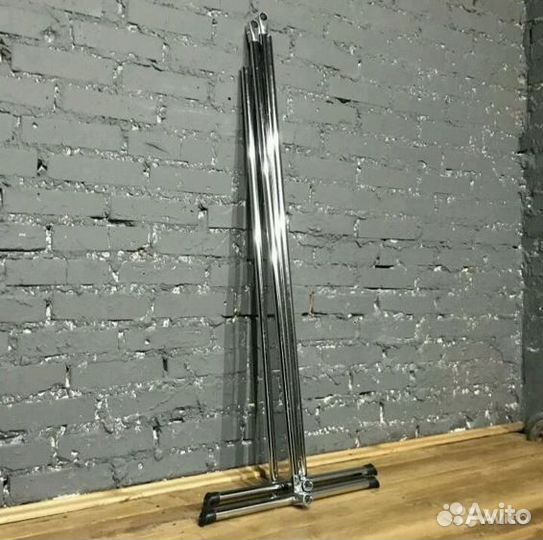 Вешалка напольная для одежды