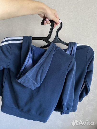 2 спортивных костюма adidas 116-122 см