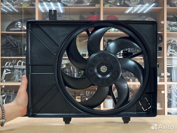 Вентилятор охлаждения Хенде Гетц/Hyundai Getz