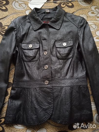 Куртка кожаная женская 48